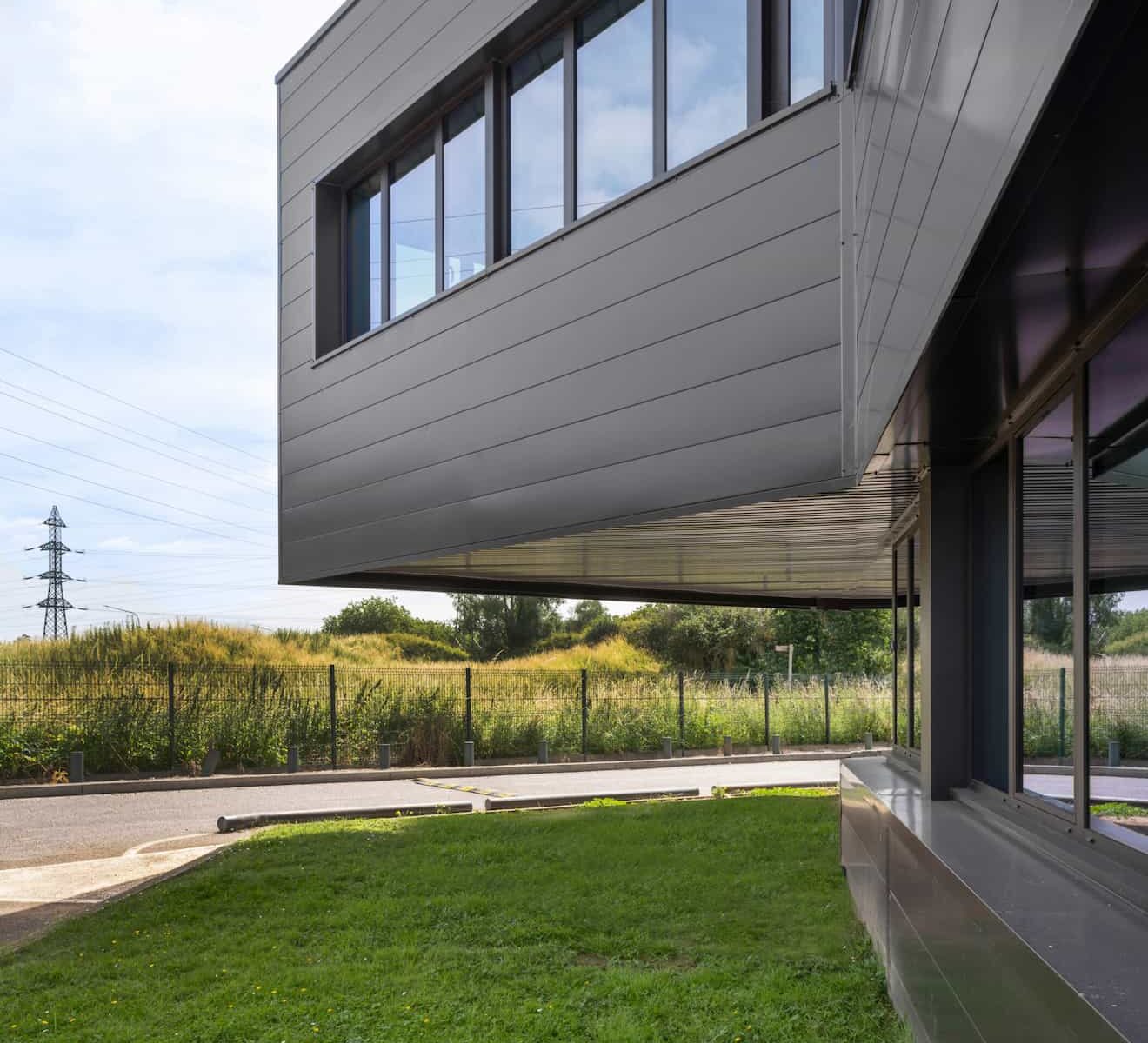 rehabilition-trappes-bureaux-architecte-durand (21)